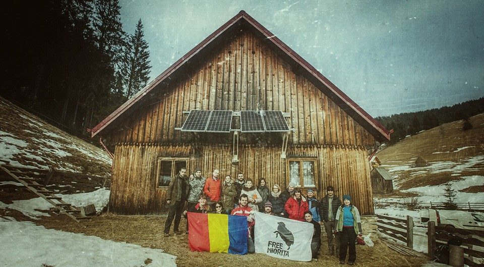 lumina pentru romania cruhla scoala